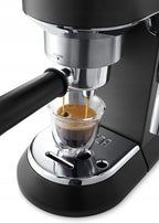 Ekspres Kolbowy DELONGHI Dedica Style EC685.BK
